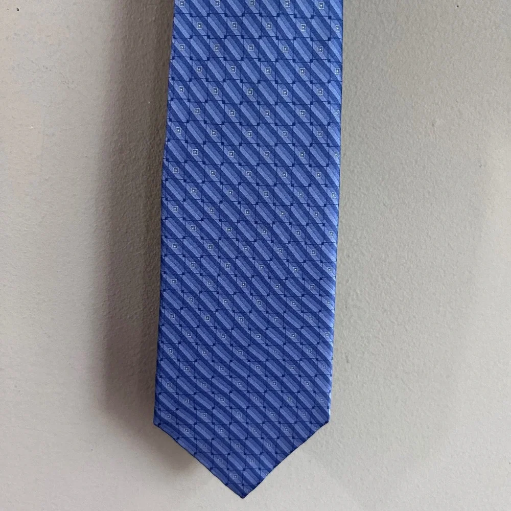 Gianfranco Ruffini Mens Blue Geometric Striped 100% Silk Necktie WFL2831